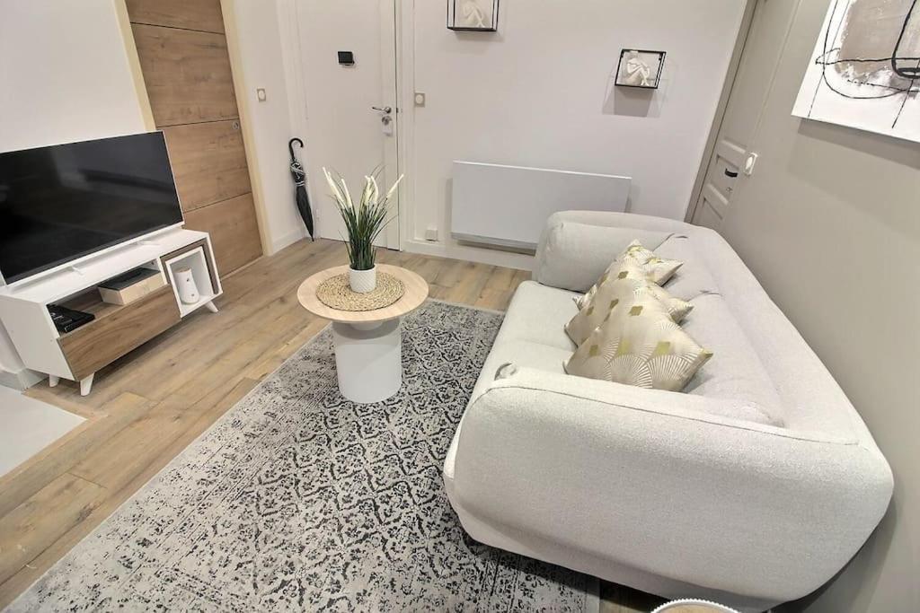 Appartamento La Demeure Des 3 Colombes Bois-Colombes Esterno foto